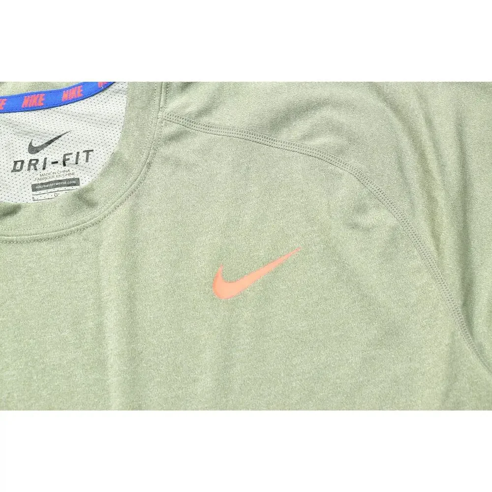 Nike Dri-Fit Men's Size Large Gray Blue Short Sleeve Athletic Running Training